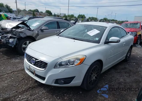 2011 Volvo C70 T5 from USA, damaged, VIN YV1672MC2BJ108973